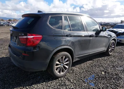 2013 BMW X3 xDrive28I z USA, uszkodzony, nr VIN 5UXWX9C50D0A21584